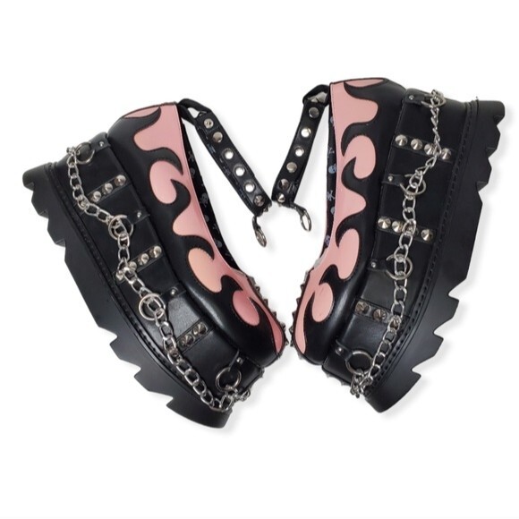 Chunky Platforms Flaming Pink Mary Janes Size 9 - Picture 2 of 14